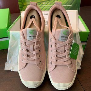 Cariuma NWT OCA Red Rose (Pink) Suede Women's Sneaker
